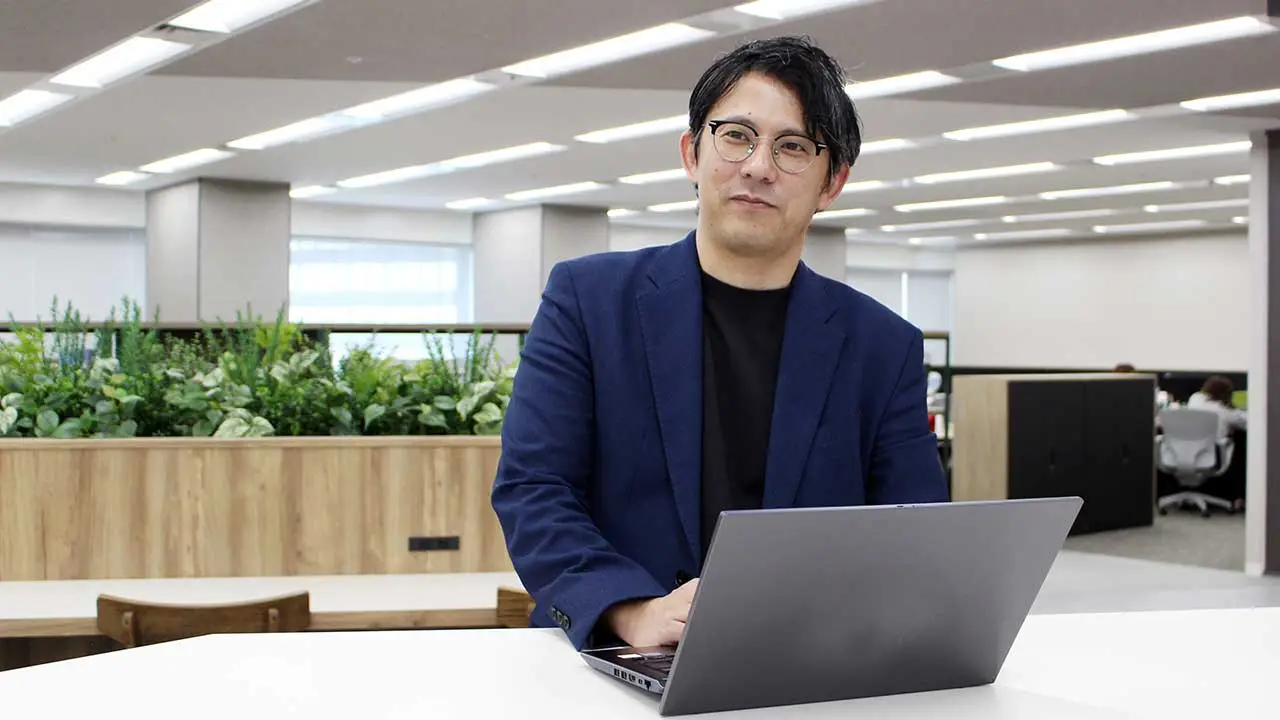 社員インタビュー(営業/2013年入社)